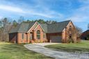 209 Fox Fire Run sold home in Gastonia, SC