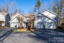 131 Ewarts Pond Road sold home in Hendersonville, SC