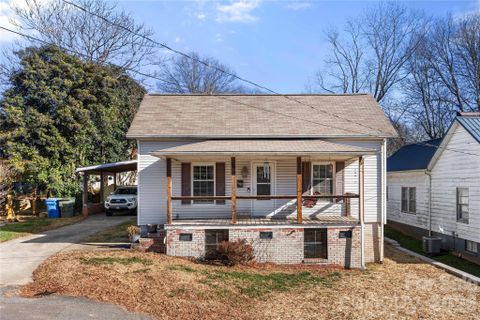 208 Pond Street sold home in Mooresville Mill Village, Mooresville, NC
