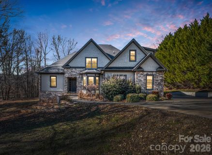 60 Bridge Lane pending home in Vista At The Riverbank, Tryon, NC