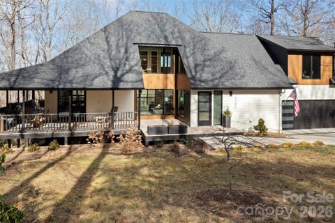 1202 Davis Mountain Road