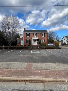 420 Harper Avenue