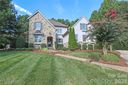 13418 Castleford Drive sold home in Mint Hill, SC