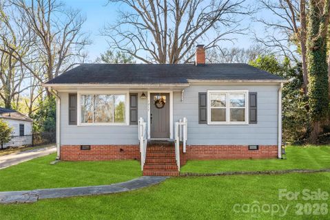 1217 Jackson Road