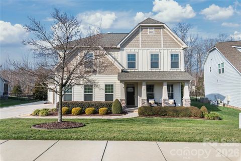 3016 Dunwoody Drive