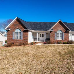 2576 Rolling Ridge Drive