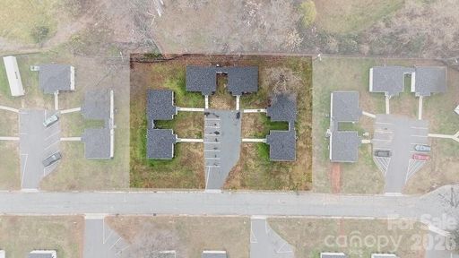 2213 Alma Court