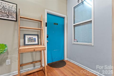 201 S Hoskins Road