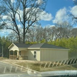 38 Poplar Street