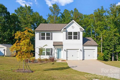 1211 Laurel Woods Drive