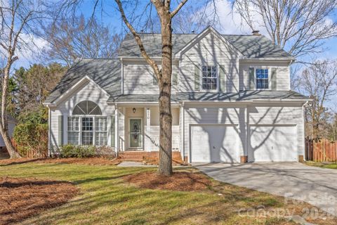 6610 Lyndonville Drive sold home in Hunters Gate, Charlotte, NC