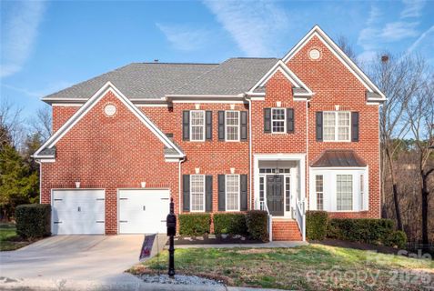 7267 Willowbrook Drive
