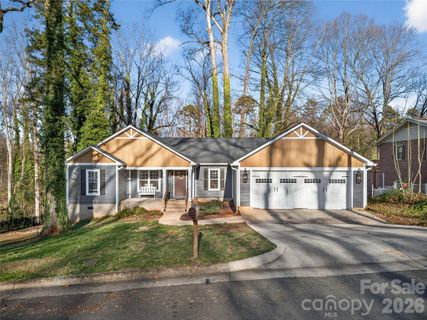 364 N Oakwood Drive sold home in Park Grove, Statesville, NC