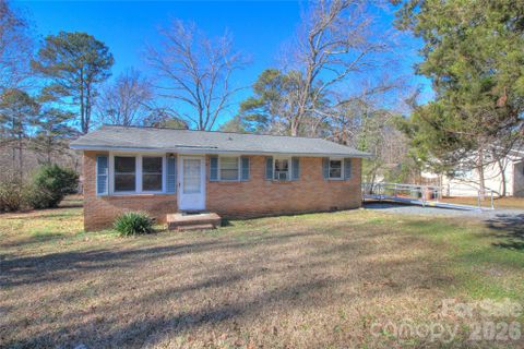 408 S Jackson Avenue sold home in Hillcrest, Waxhaw, NC