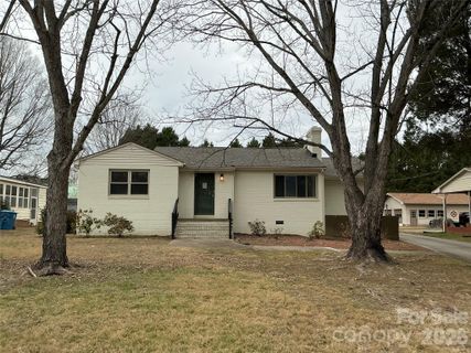 1950 Rosemont Street