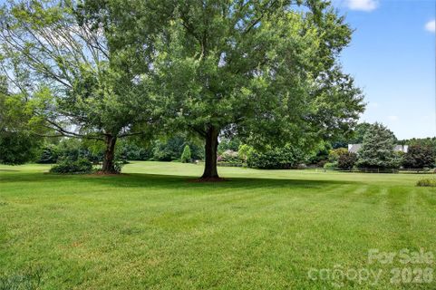 110 Old Squaw Road sold home in Mallard Head, Mooresville, NC