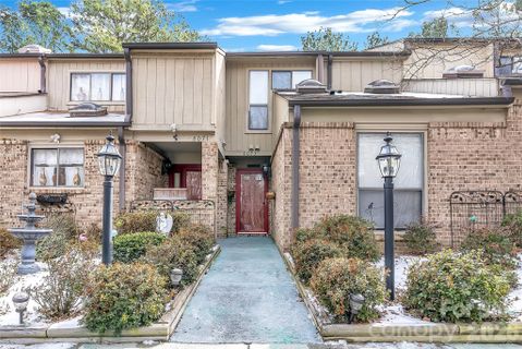 8073 Charter Oak Lane