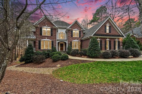 134 Palmer Marsh Place sold home in Shavenders Bluff, Mooresville, NC