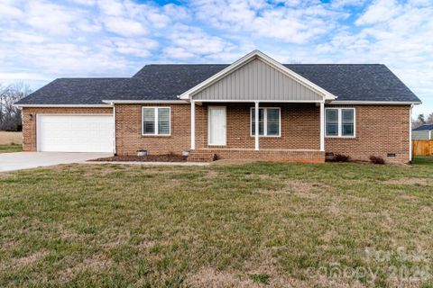 3426 Blackburn Bridge Road sold home in Blackburn Ridge, Lincolnton, NC