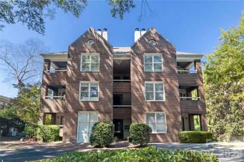 2220 Roswell Avenue