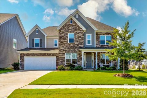 16504 Turtle Grove Terrace active home in North Reach, Charlotte, NC