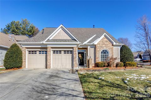 2663 Danbury Circle