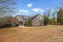 5807 Natoma Road sold home in Lake Wylie, SC