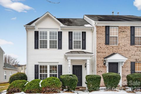 4914 Sunburst Lane sold home in Farmington Ridge, Charlotte, NC