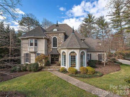 335 Red Fox Circle