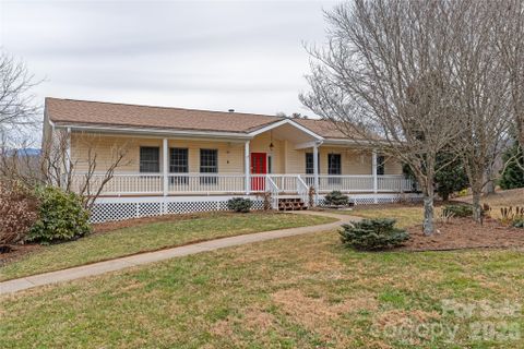 135 Horseshoe Trail sold home in Horseshoe Ridge, Barnardsville, NC