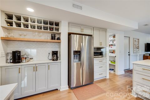 7335 Connan Lane sold home in Shadow Lake, Charlotte, NC