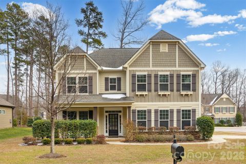 6013 Hyde Park Drive
