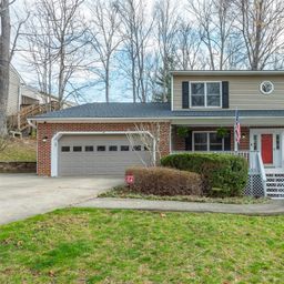 46 Foxberry Drive