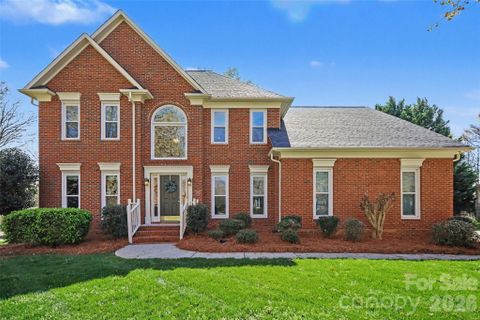 10825 Megwood Drive sold home in Berwick, Charlotte, NC