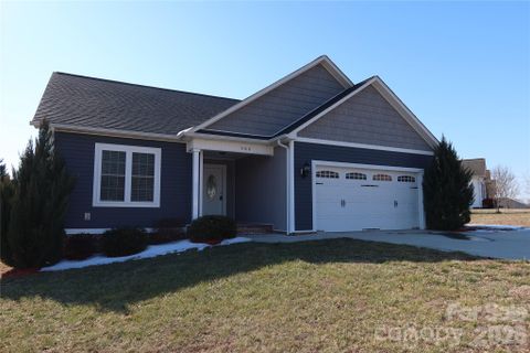 506 E Carpenter Street sold home in Temple Heights, Maiden, NC