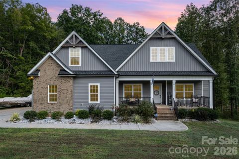 Previously sold for $632,500