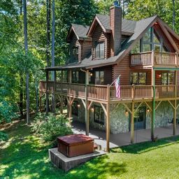 447 Hidden Lake Parkway