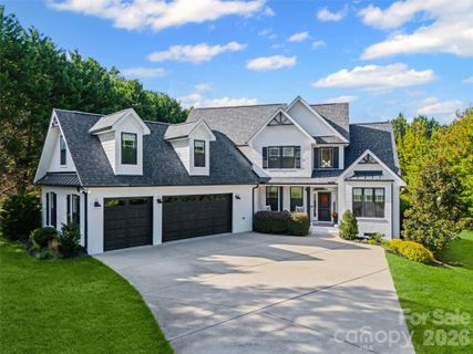 Previously sold for $859,900