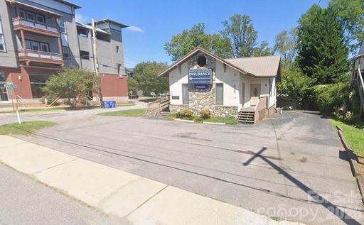 899 Haywood Road