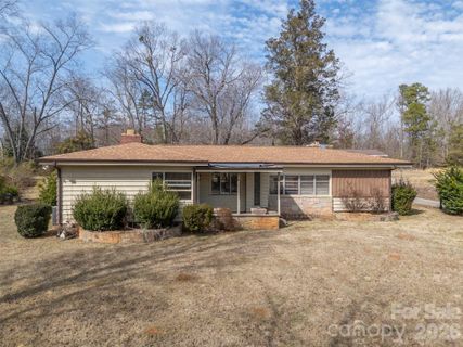 1092 Nc 120 Highway