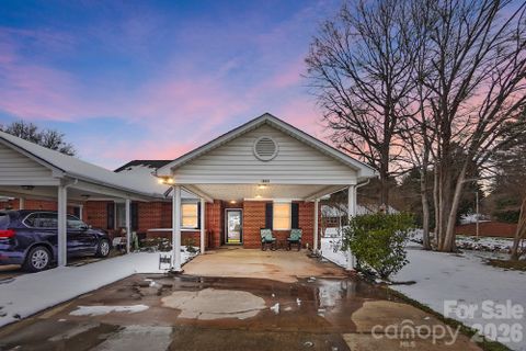 19816 Oak Leaf Circle sold home in Twin Oaks, Cornelius, NC