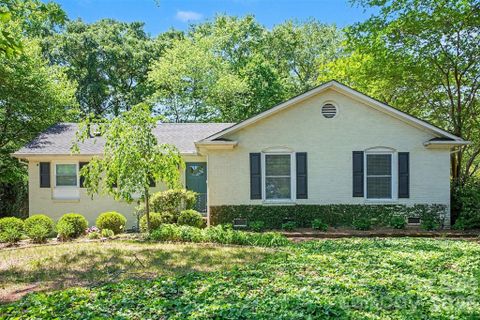 1800 Emerywood Drive