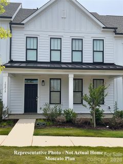 10213 Rainier Trail Drive pending home in The Villas At Tuckers Walk, Huntersville, NC