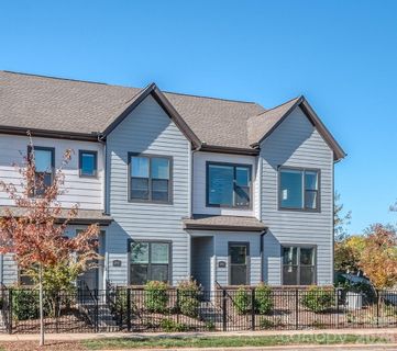 5862 Ardrey Kell Road