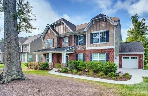2404 Hamlet Court sold home in Pleasant Ridge, Matthews, NC