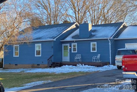 72 Pleasant Garden Drive sold home in Pleasant Gardens, Taylorsville, NC