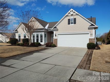 9000 Badlands Court
