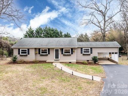 107 Fire Department Drive sold home in Catawba Heights, Belmont, NC