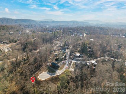 124 Beautyberry Drive active home in Montford, Asheville, NC