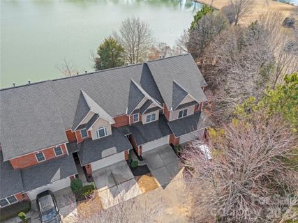 Homes in Beacon Knoll Villas, Fort Mill